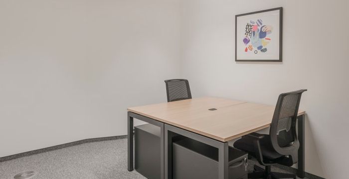 Wiedner Gurtel 13, Vienna - Image 5