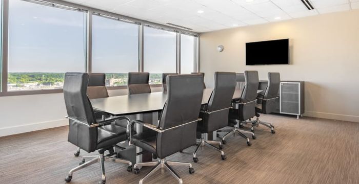 8888 Keystone Crossing, Indianapolis - Image 5