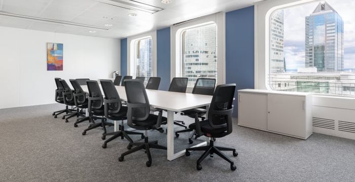 5 Place De La Pyramide, Paris - Image 4