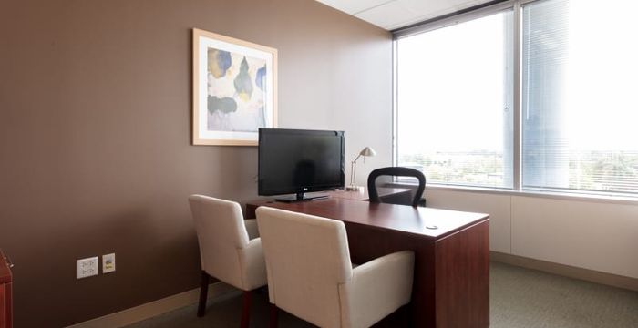 Oak Brook Pointe - Image 2