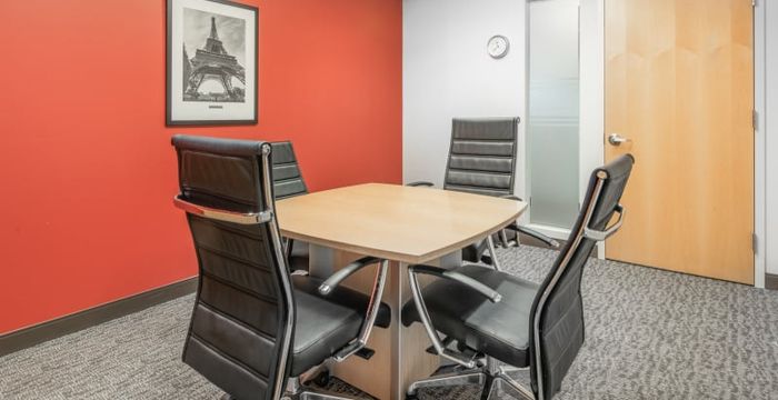 500 West Putnam Avenue, Greenwich - Image 2