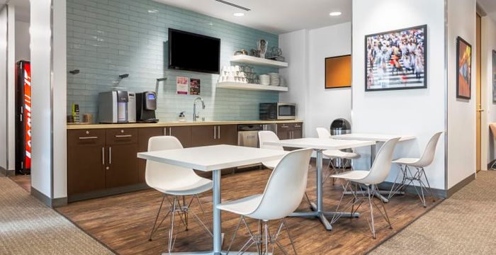 4695 Macarthur Court, Newport Beach - Image 3