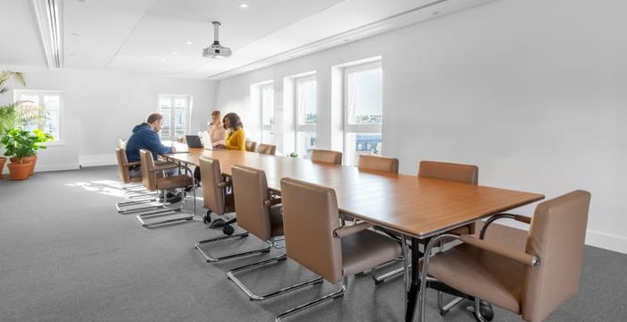 54/56 Avenue Hoche, Paris - Image 5