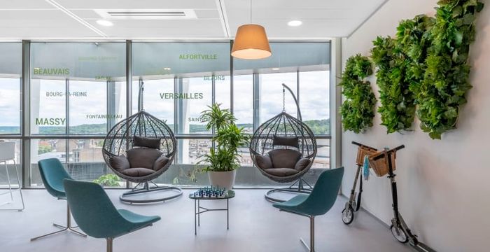 2-12 Parvis Colonel Arnaud Beltrame, Versailles - Image 4