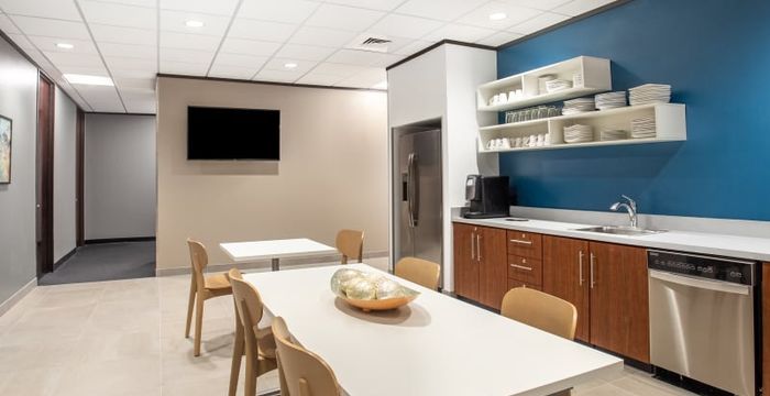 1100 Poydras Street, New Orleans - Image 3