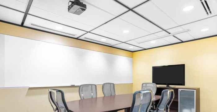 10180 101 St Nw, Edmonton - Image 2