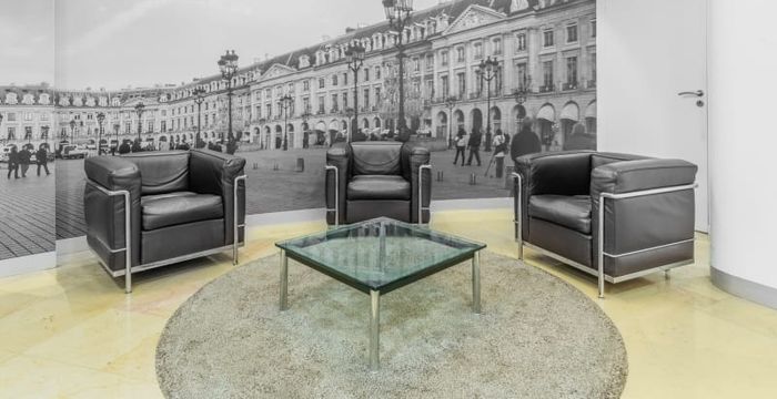 7 Rue De La Paix, Paris - Image 2