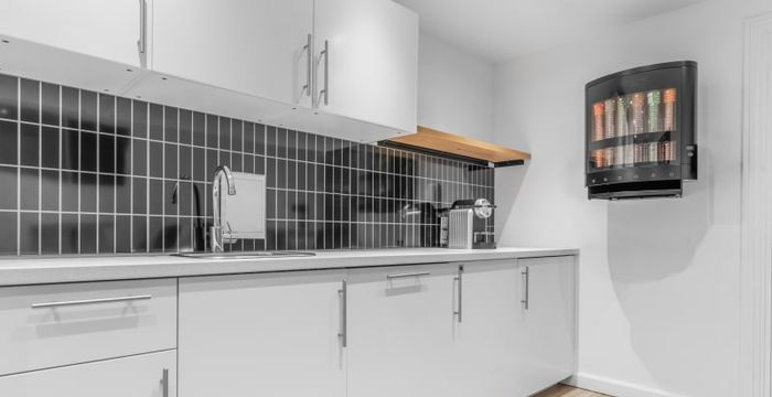 7 Rue De La Paix, Paris - Image 3