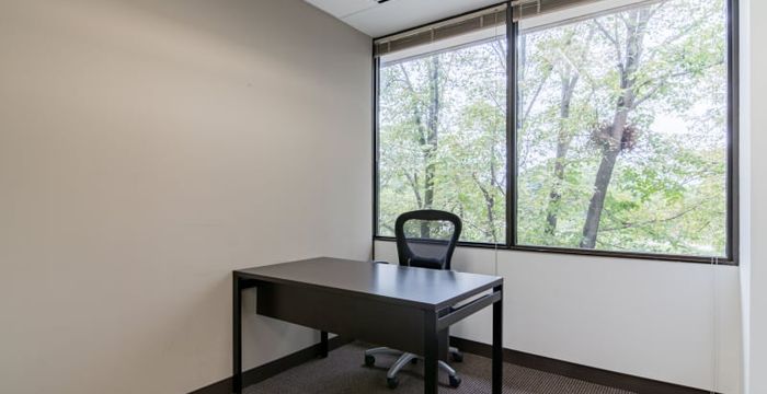 800 E 101st Terrace, Kansas City - Image 3