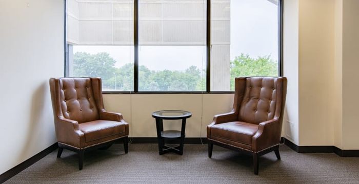 800 E 101st Terrace, Kansas City - Image 2