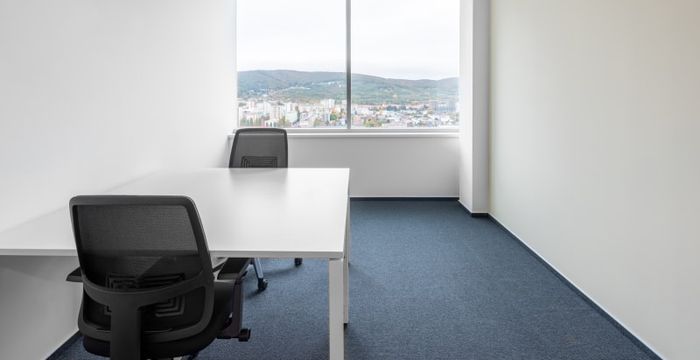 100/B Vajnorska, Bratislava - Image 2