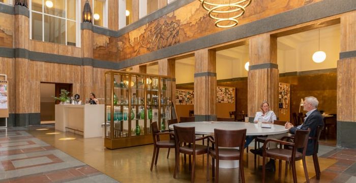 7 Zuid Hollandlaan, The Hague - Image 2