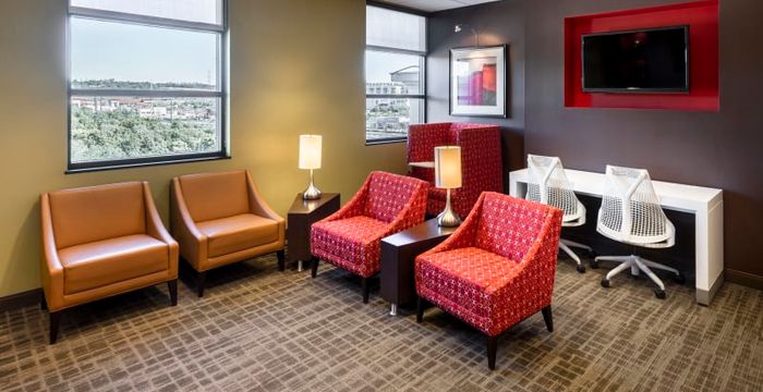 17806 Ih 10, San Antonio - Image 2