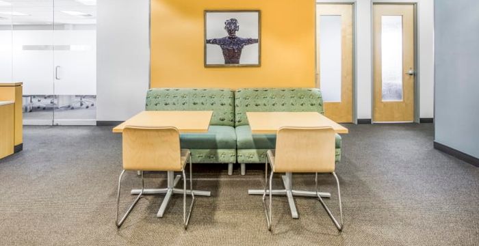 Horizon Ridge Parkway Center - Image 3