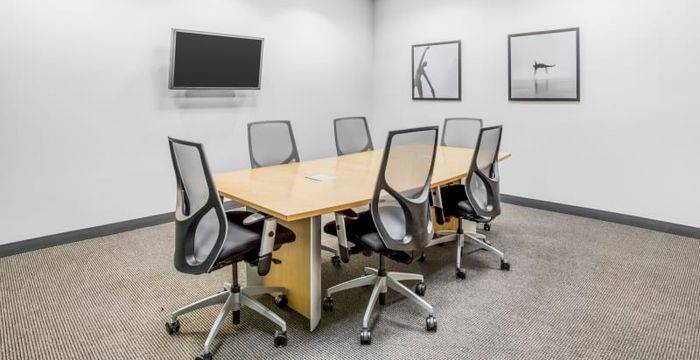 2850 W Horizon Ridge Parkway, Henderson - Image 4