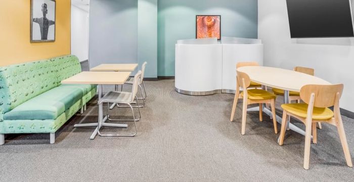 Horizon Ridge Parkway Center - Image 2