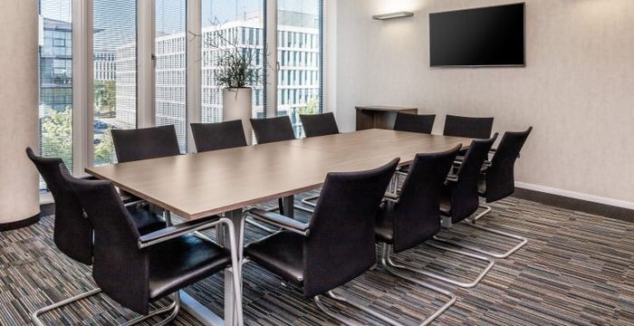 3 Peter-mueller-str, Dusseldorf - Image 5