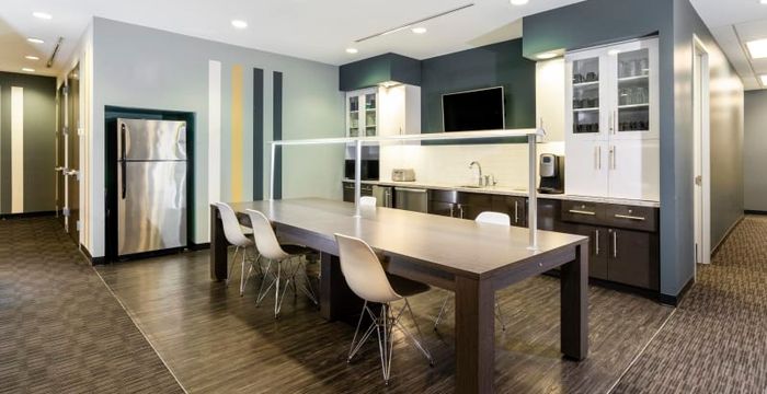 2000 Mcgill College Avenue, Montreal - Image 2