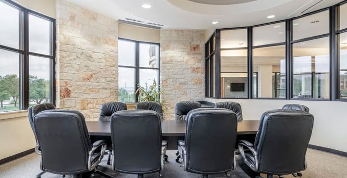 North Stone Oak building - Image 2