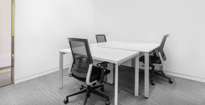 Branch Road Ar Rahmaniyyah King Fahed, Riyadh - Image 4