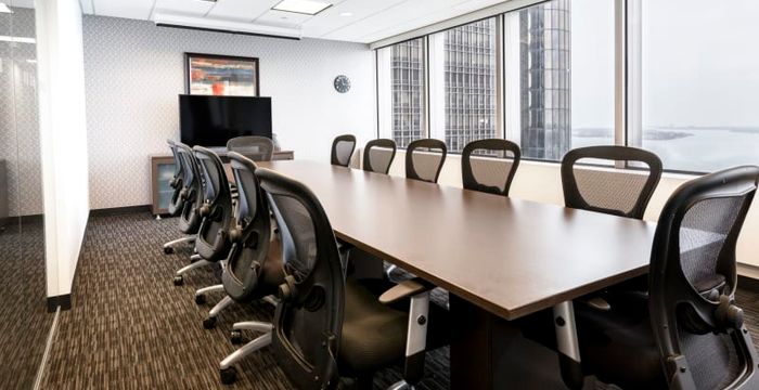 GM Renaissance Center - Image 5