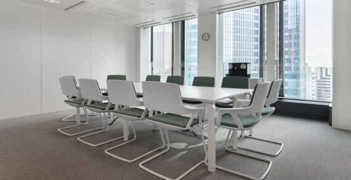 16 Place De L'iris, Courbevoie - Image 4