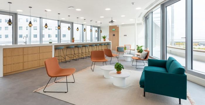 1-7 Cr Valmy, Puteaux - Image 2