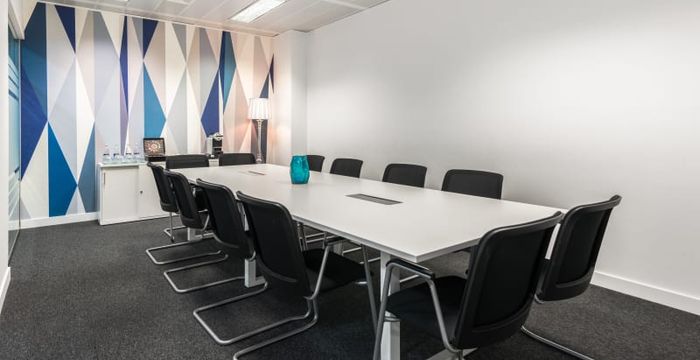 17 R Carlos Alberto Da Mota Pinto, Lisbon - Image 4