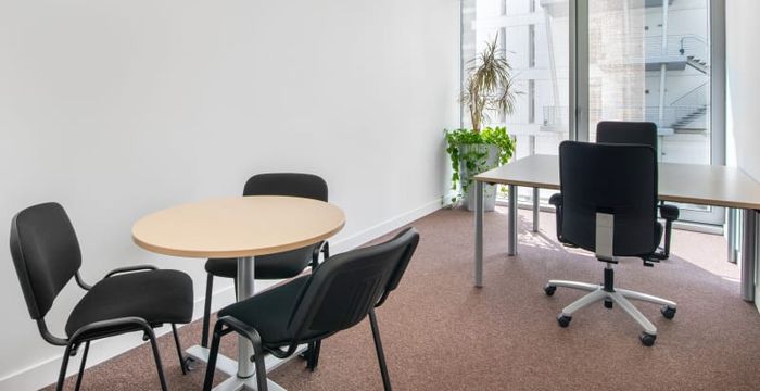 50 Avenida D Joao Ii, Lisbon - Image 3