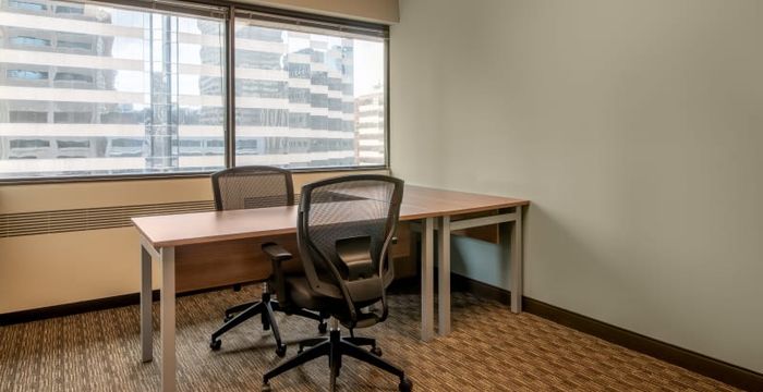 439 University Avenue, Toronto - Image 2