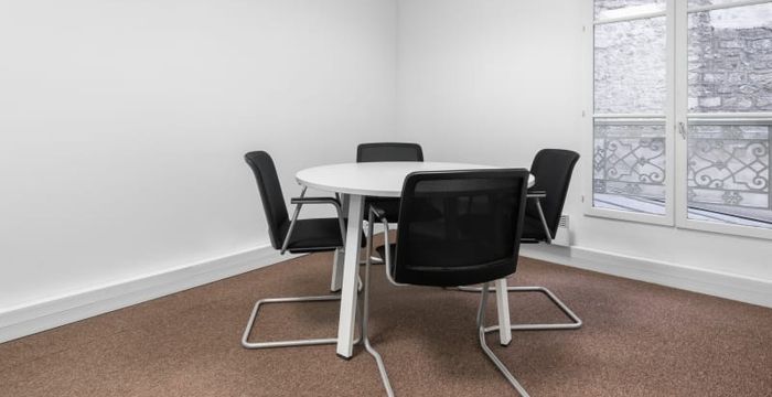 57 Rue D'amsterdam, Paris - Image 5