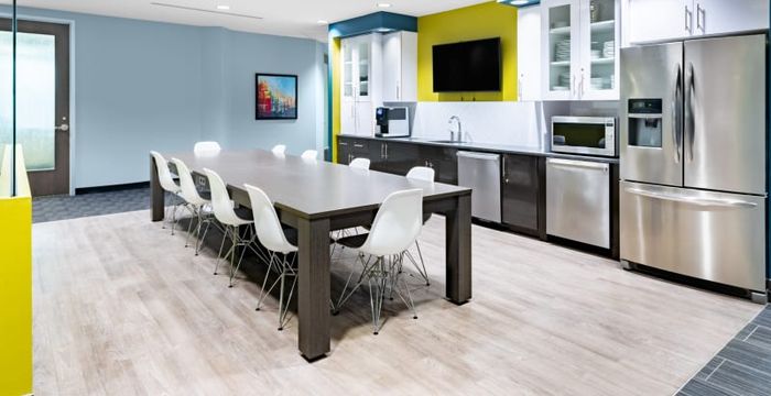 2010 Winston Park Drive, Oakville - Image 3