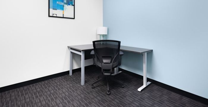 2010 Winston Park Drive, Oakville - Image 2