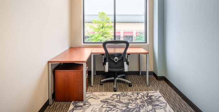 11670 Fountains Drive, Maple Grove - Image 5