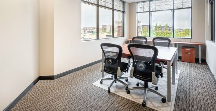 11670 Fountains Drive, Maple Grove - Image 4