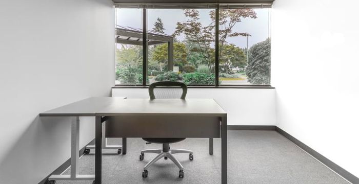 Kirkland Corporate Center - Image 4