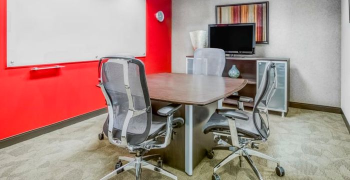 699 Walnut St, Des Moines - Image 2