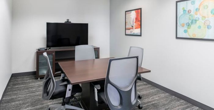 1325 Avenue Of The Americas, New York - Image 4