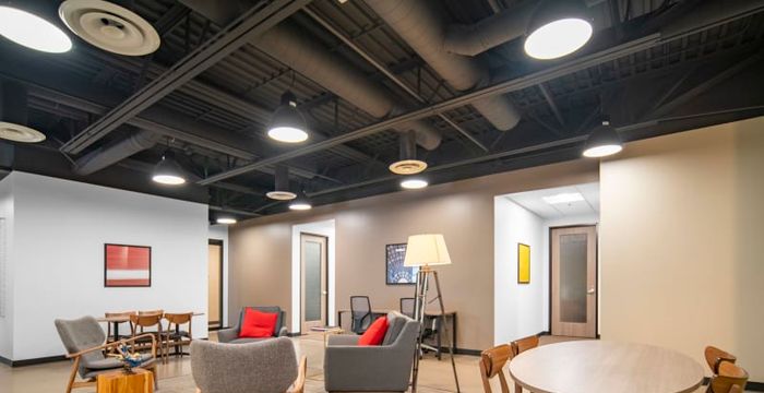 7301 N 16th St, Phoenix - Image 2