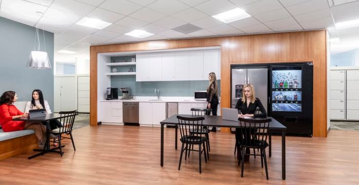 Triangle Plaza - West Tower - Image 5