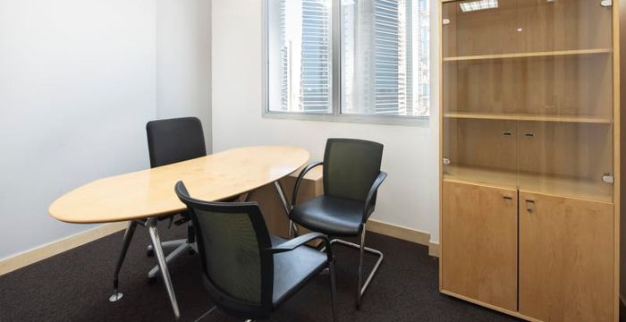 Omar Bin Al Khattab Street, Kuwait City - Image 4