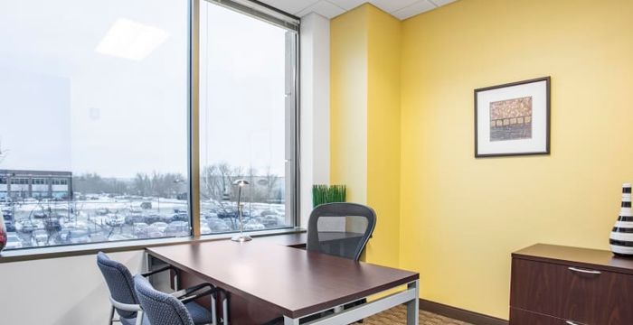 2700 Patriot Boulevard, Glenview - Image 3