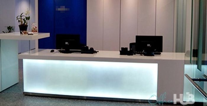 One E-com Center - Image 3