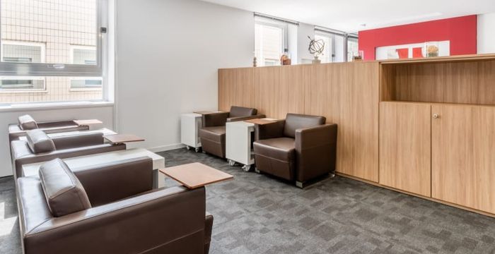 18 Paseo De La Castellana, Madrid - Image 3