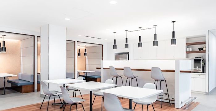 5600 N River Rd, Rosemont - Image 5