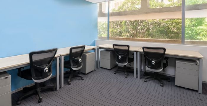 Dr Annie Besant Road Worli, Mumbai - Image 3