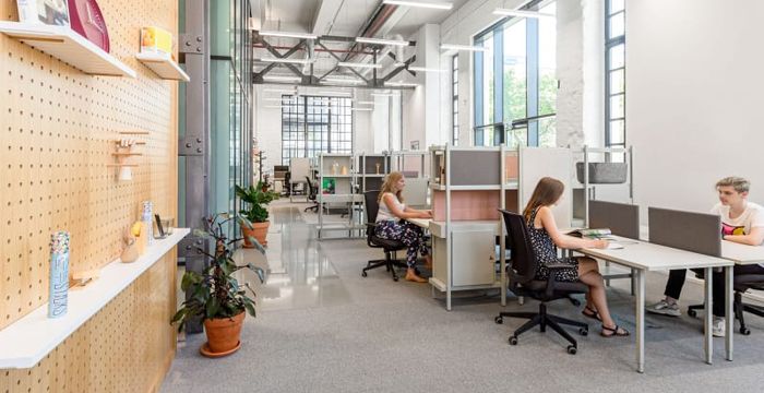 Vaci Ut 47 E, Budapest - Image 4