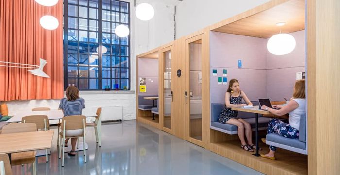 Vaci Ut 47 E, Budapest - Image 5