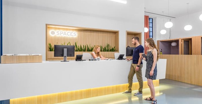 Vaci Ut 47 E, Budapest - Image 4