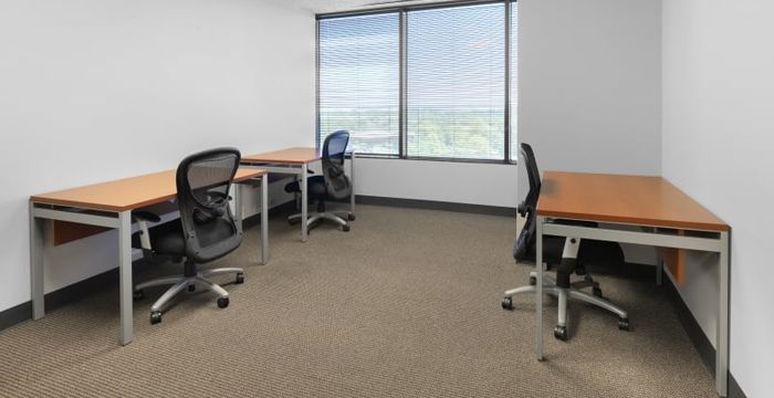 363 N Sam Houston Pkwy E 363 N Sam Houston Pkwy E, Houston - Image 2